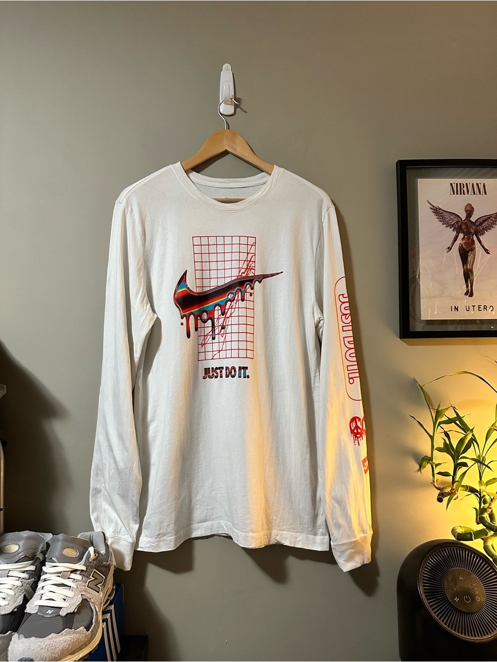 Nike White Long-Sleeve Graphic Tee with Multicolor Drip Swoosh